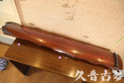 嘉义县●久音古琴  ●典藏系列 20230726 [红洒金竹节]